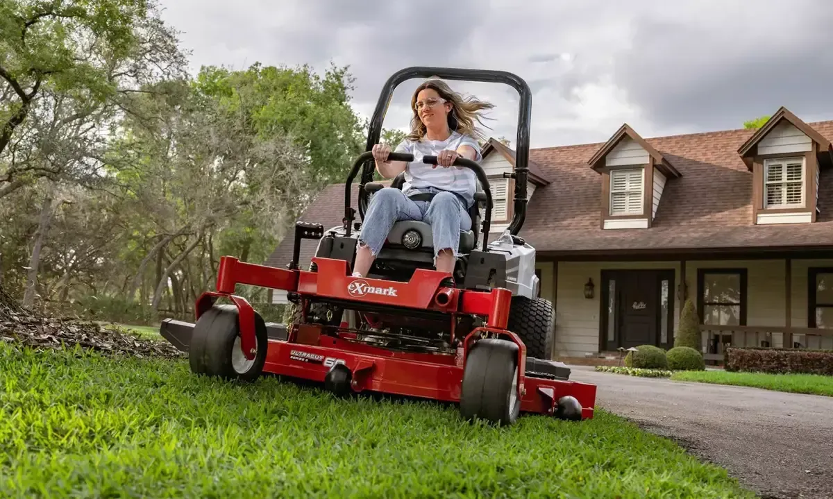 Small engine repair in Greenwood