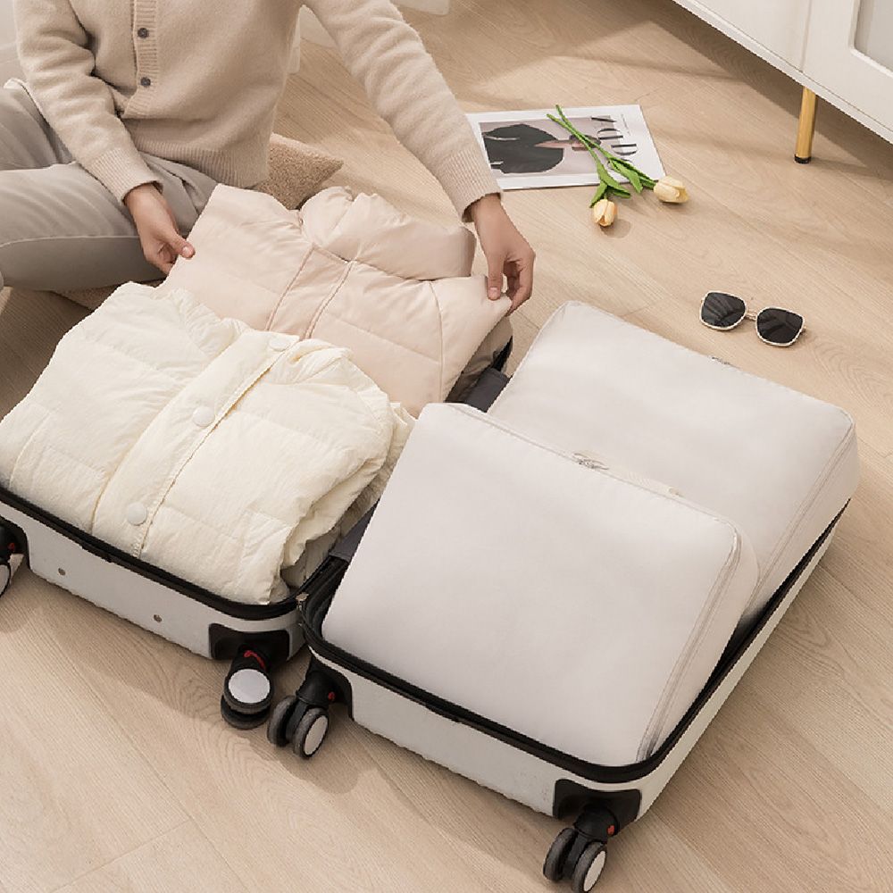 【中號 】衣物壓縮收納包 收納空間增加40% 衣物收納包 壓縮衣物收納包 衣物壓縮袋 收納包 旅行包 壓縮收納包 行李收納袋 行李壓縮袋 行李包 行李袋 壓縮袋 壓縮包 旅行收納包 旅行衣物收納包 旅行壓縮袋 旅遊收納包 衣物收納 衣物整理袋 【DO476】