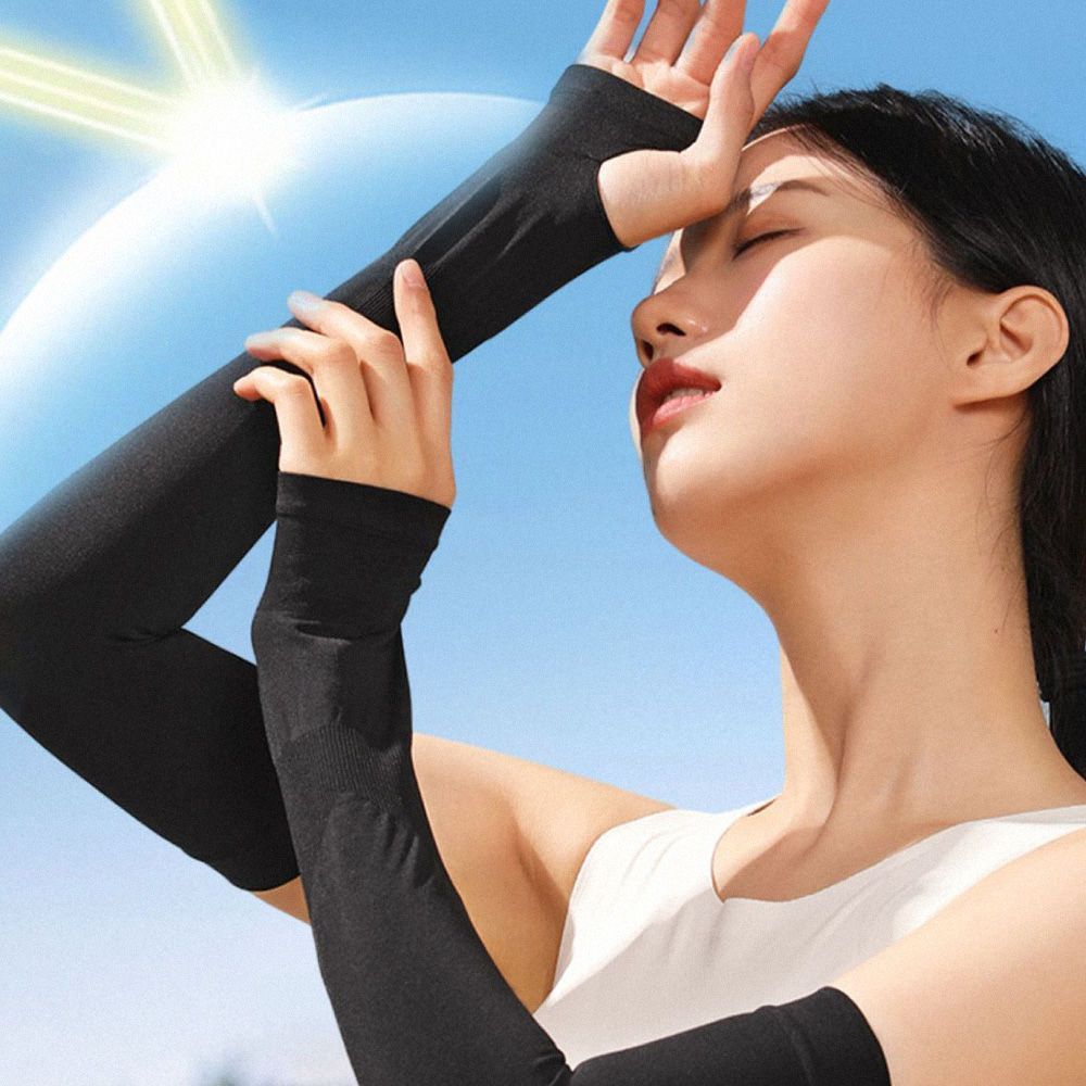 買一送一 抗UV袖套 防曬冰絲袖套 抗UV防曬袖套 袖套 涼感袖套 騎車袖套 摩托車袖套 外出袖套 運動袖套 自行車袖套 單車袖套 腳踏車袖套 防曬袖套 冰絲袖套 機車袖套 抗曬袖套 抗UV 【DO474】