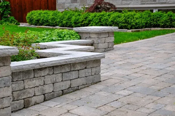 garden coping stones outside with grass