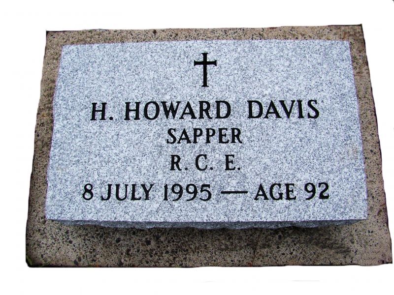 a gravestone for a man named howard davis