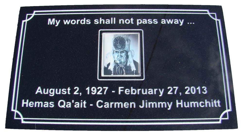 A black sign that says my words shall not pass away