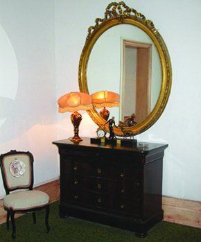 Auctioneer Services - Stockport, Manchester - Coopers Auctioneers - Antique mirror cabinet and chair Auctioneer Services - Stockport, Manchester - Coopers Auctioneers - Antique mirror cabinet and chair