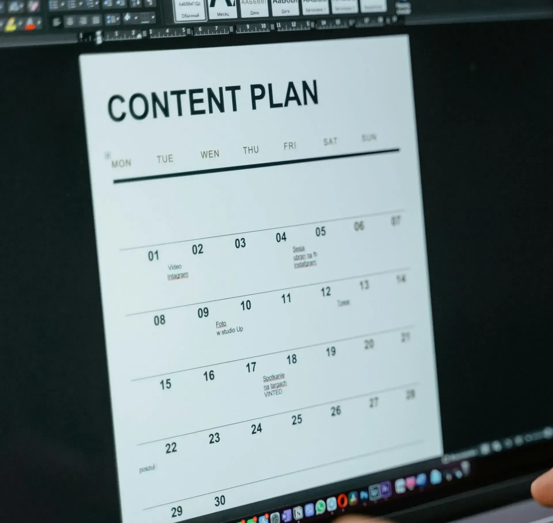 Bildschirm mit Kalender 