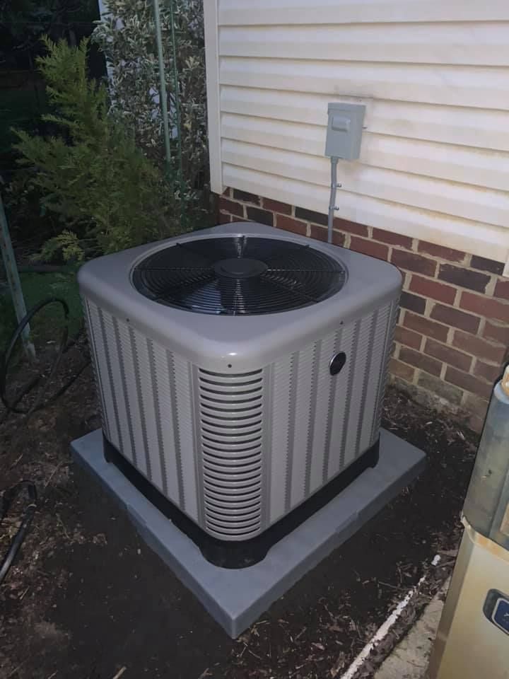 Heat Pump Outside House - Chesapeake, VA - Southside Energy