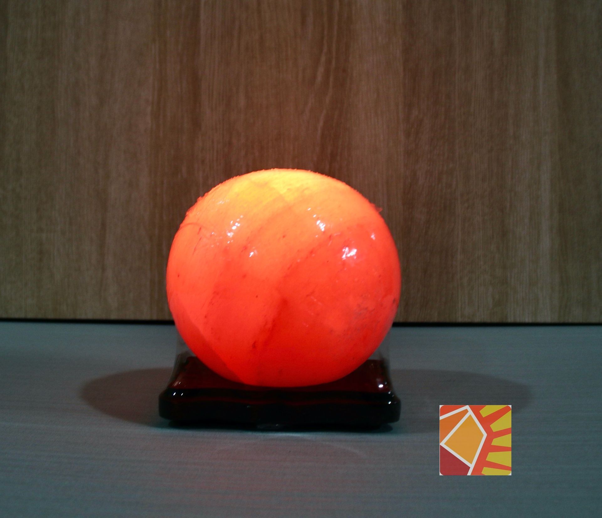 ＜有球必應＞ 玫瑰圓球6吋造型鹽燈(隨機出貨)