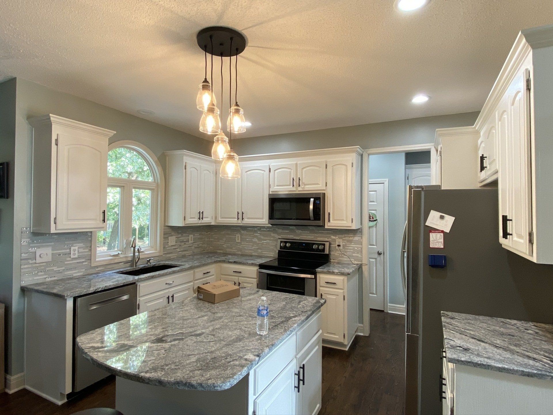 Kitchen Cabinet Painting White