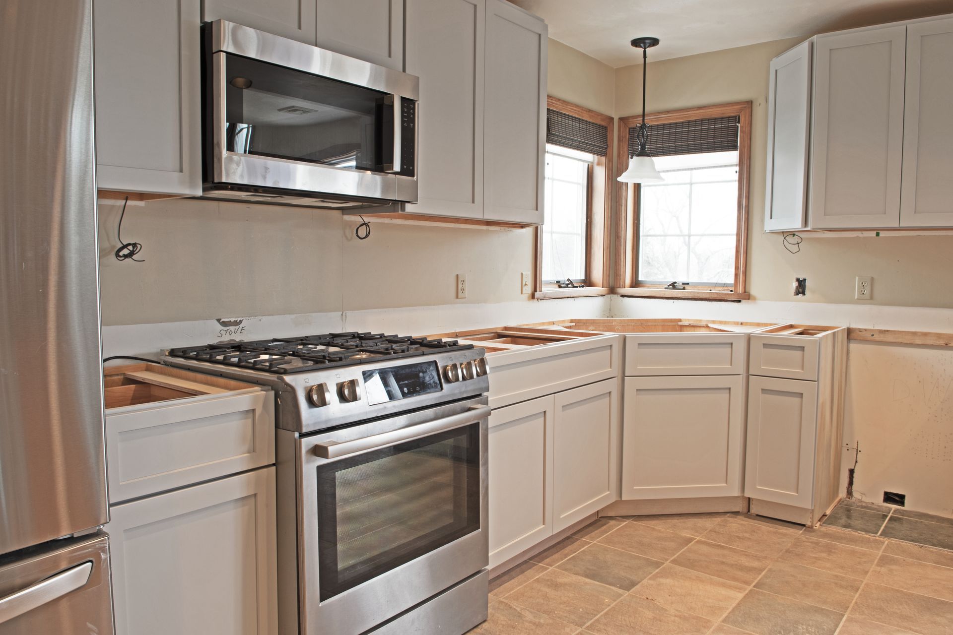 For residential electrical remodeling in Glen Burnie & Hanover, MD, call R.E. Clarke Electrical Solutions 