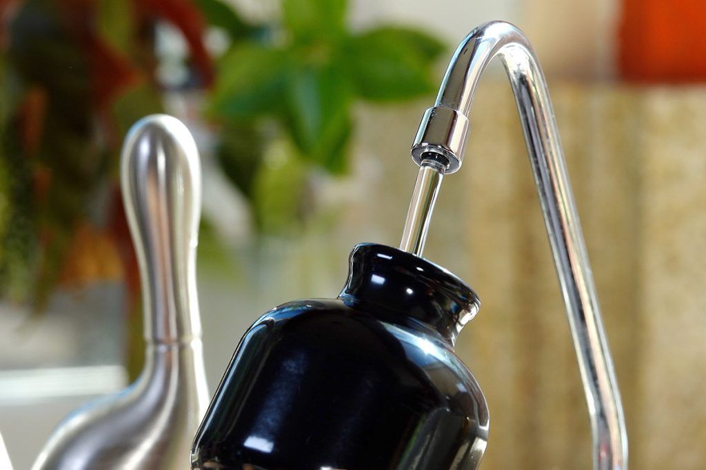 Invest a Water Filter and Ditch Plastic Water Bottles