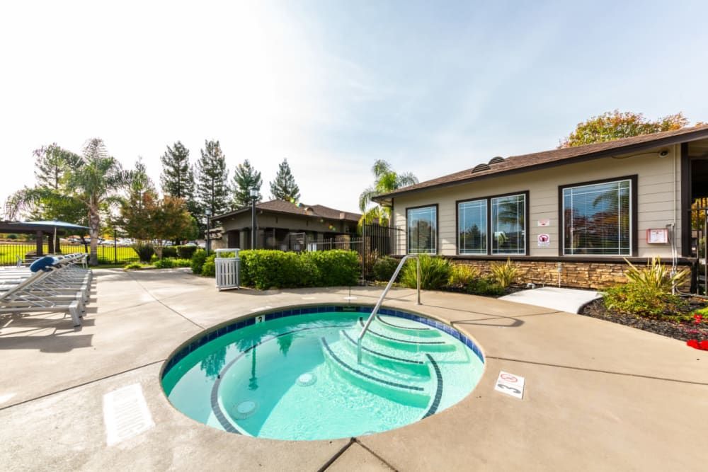 Hot Tub at The Fairmont at Willow Creek