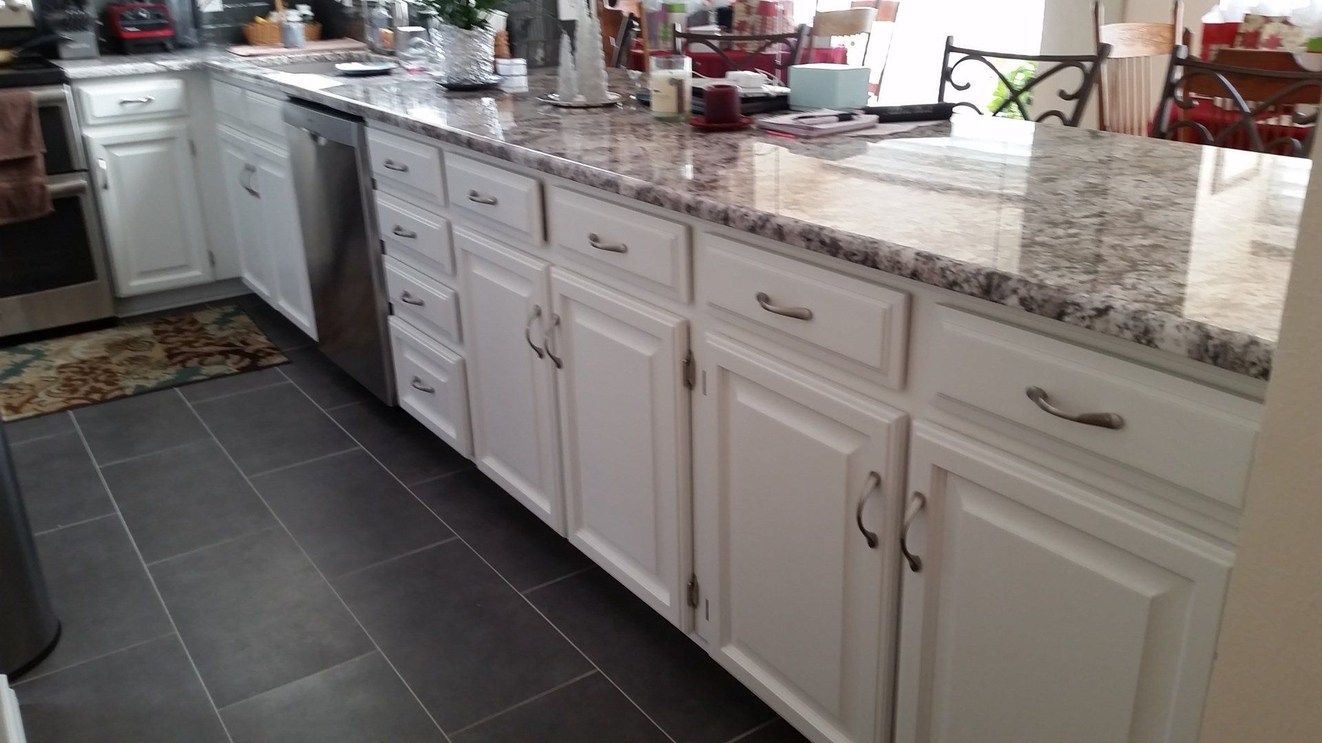 White Painted Kitchen Cabinets
