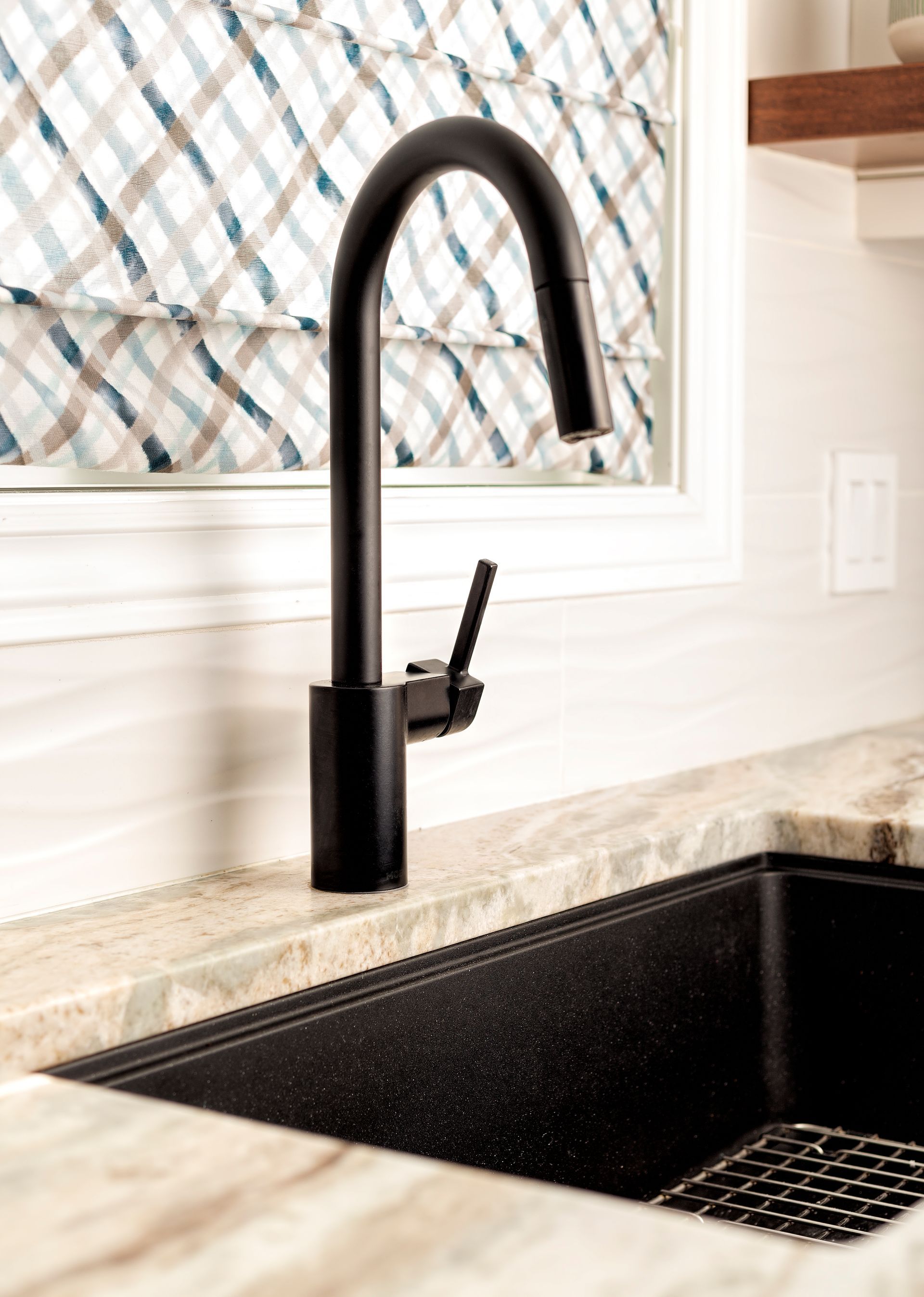 Island Lakes Kitchens