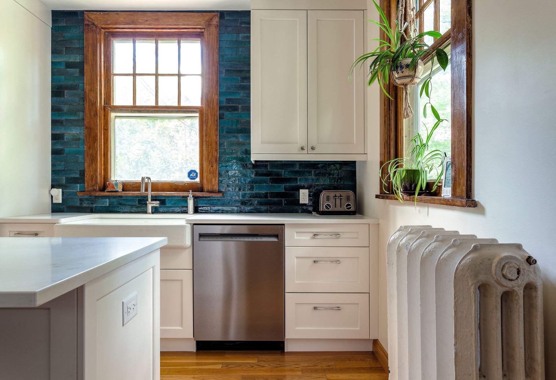 River Heights Basement & Kitchen