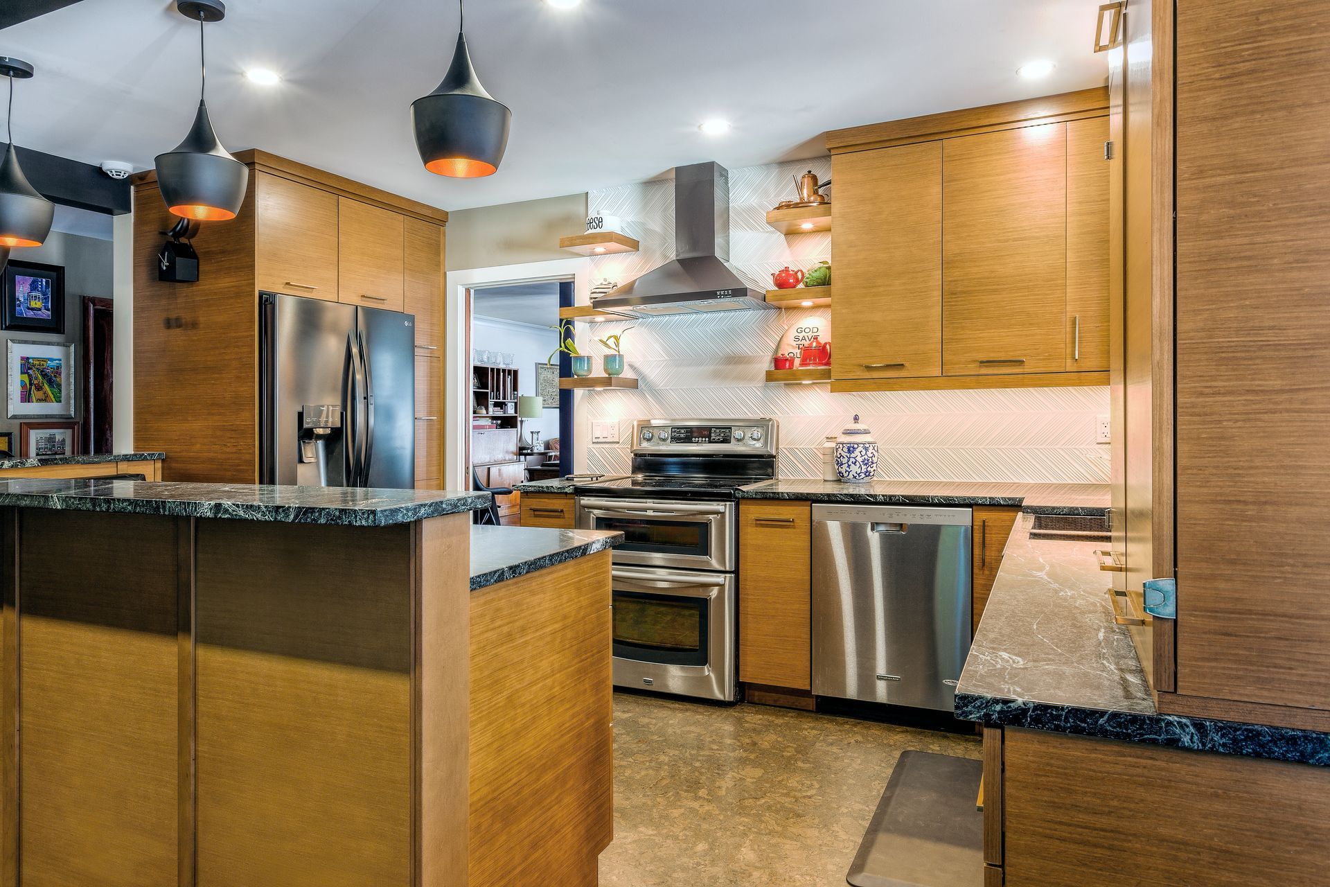 River Heights Basement & Kitchen