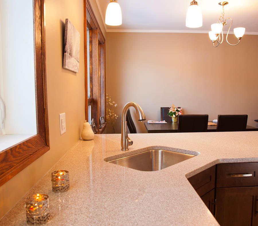 Riverview Kitchen