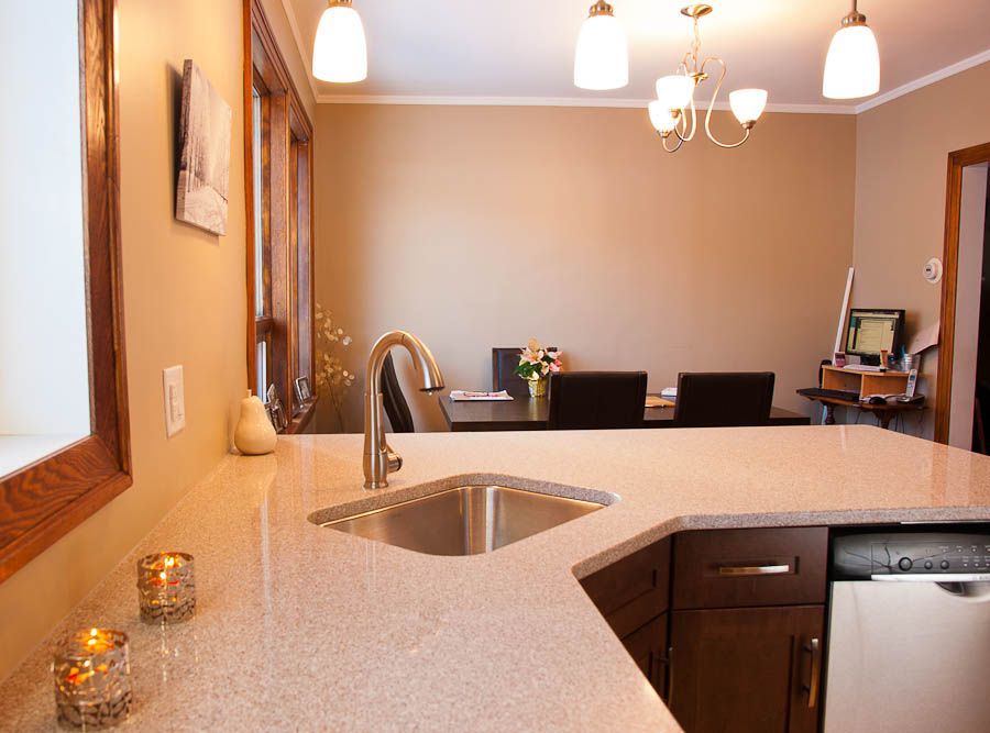 Riverview Kitchen