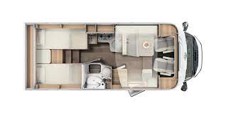 Ein Grundriss eines Wohnmobils auf weißem Hintergrund.