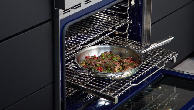 Baking Wars: Convection Ovens vs. Conventional Ovens