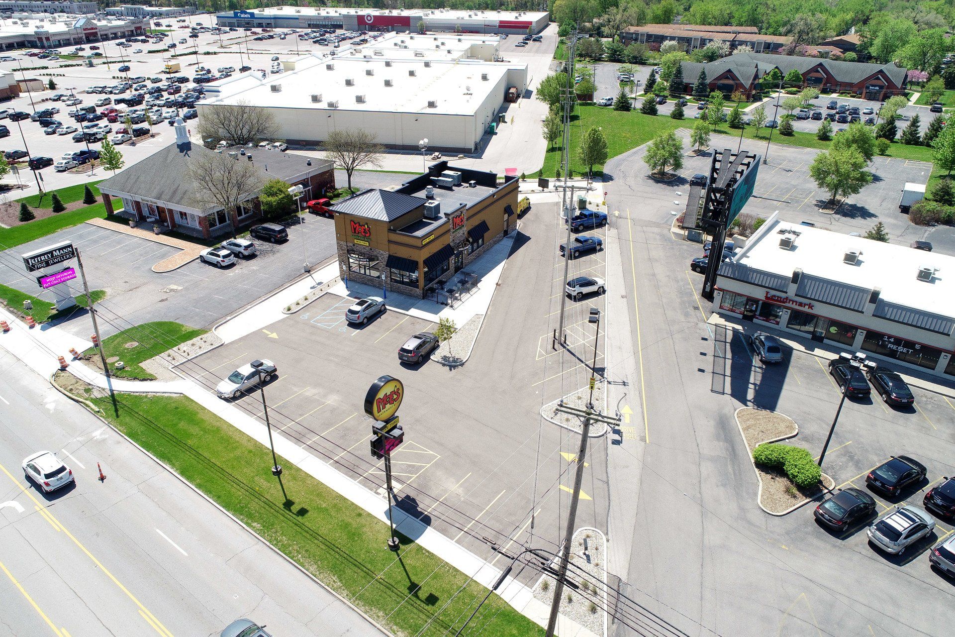 Noodles Plaza, Toledo, Ohio - Riverhills Holdings, Inc.