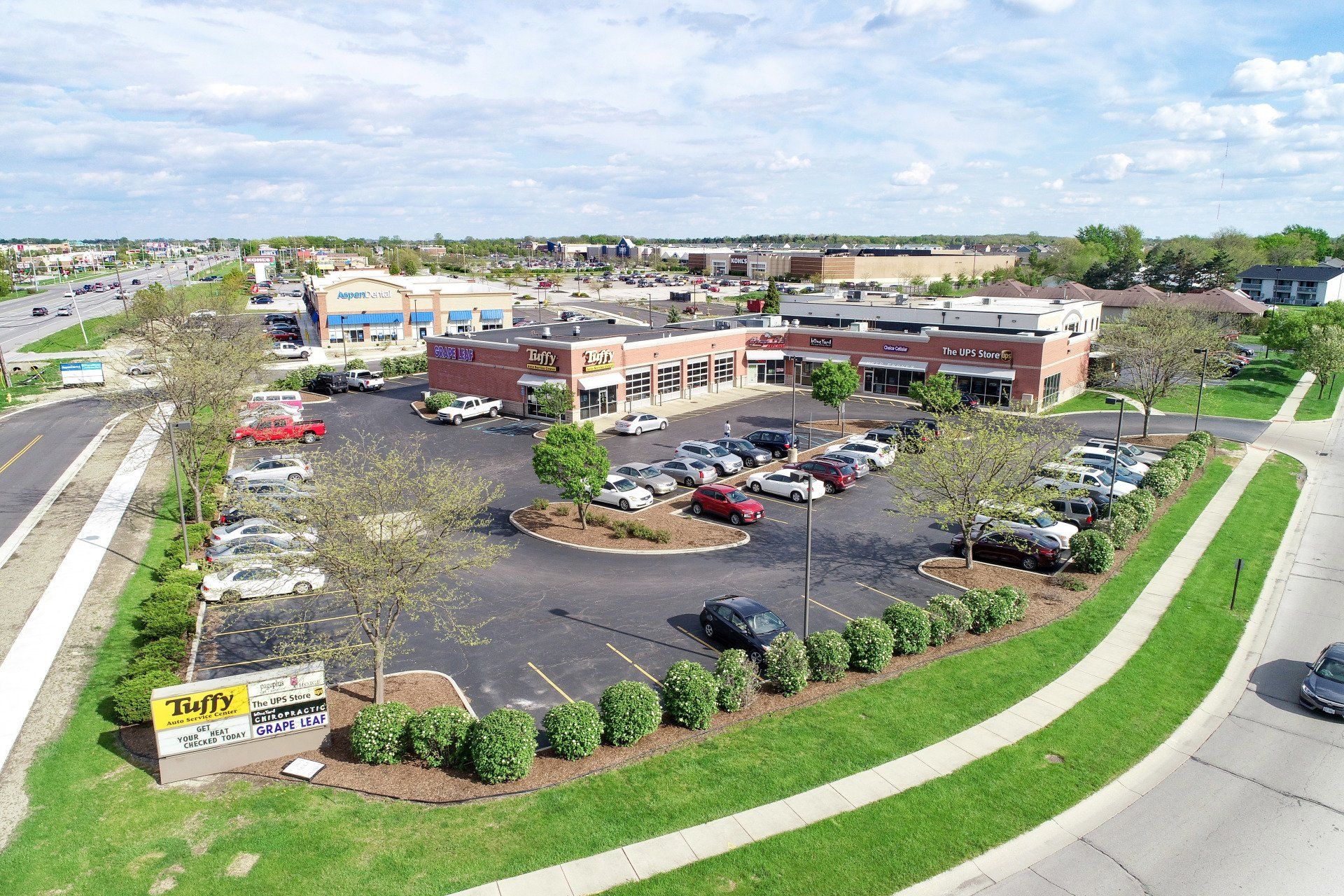 Oakmead Perrysburg, Perrysburg, OH - Riverhills Holdings, Inc.