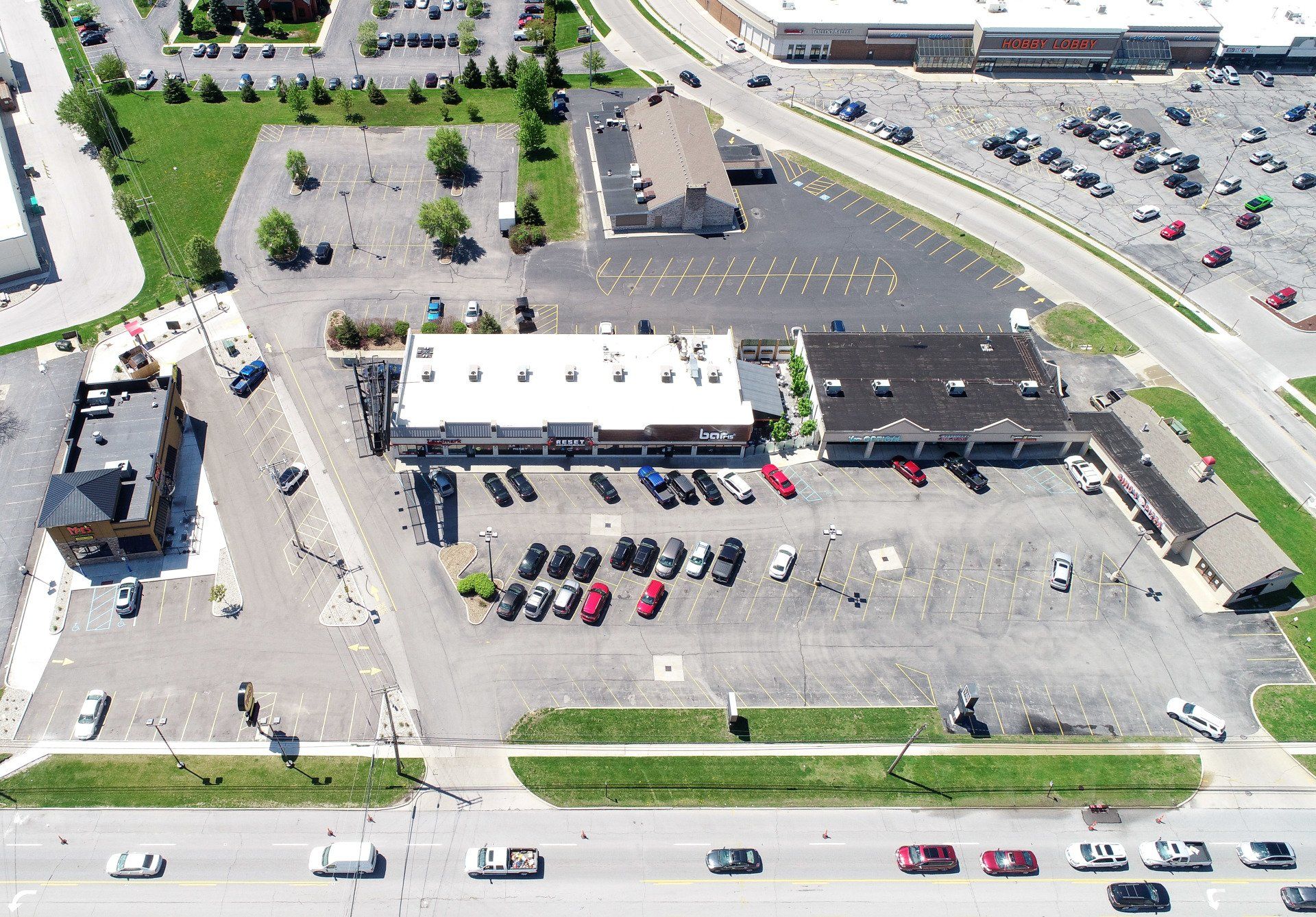 Omni II Plaza, Toledo, Ohio - Riverhills Holdings, Inc.