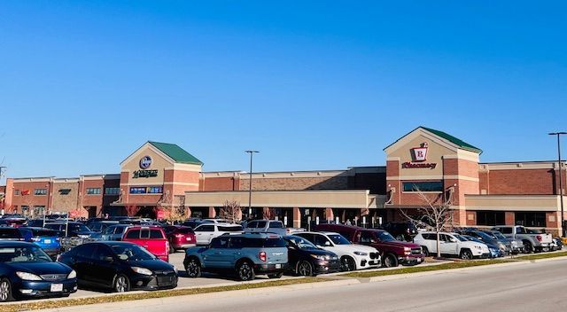 Perrysburg Market Place, Perrysburg,  Ohio - Riverhills Holdings Inc.