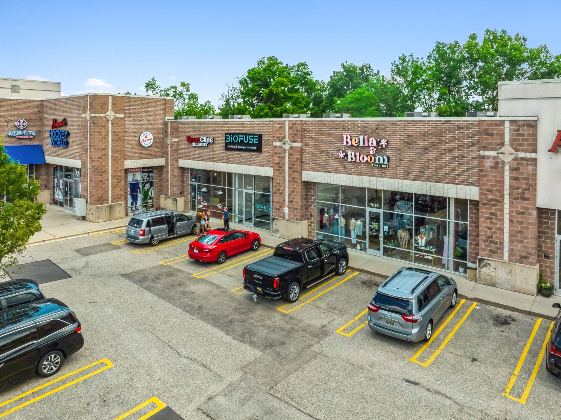 Sam's Club Center, Portage, MI - Riverhills Holdings, Inc.