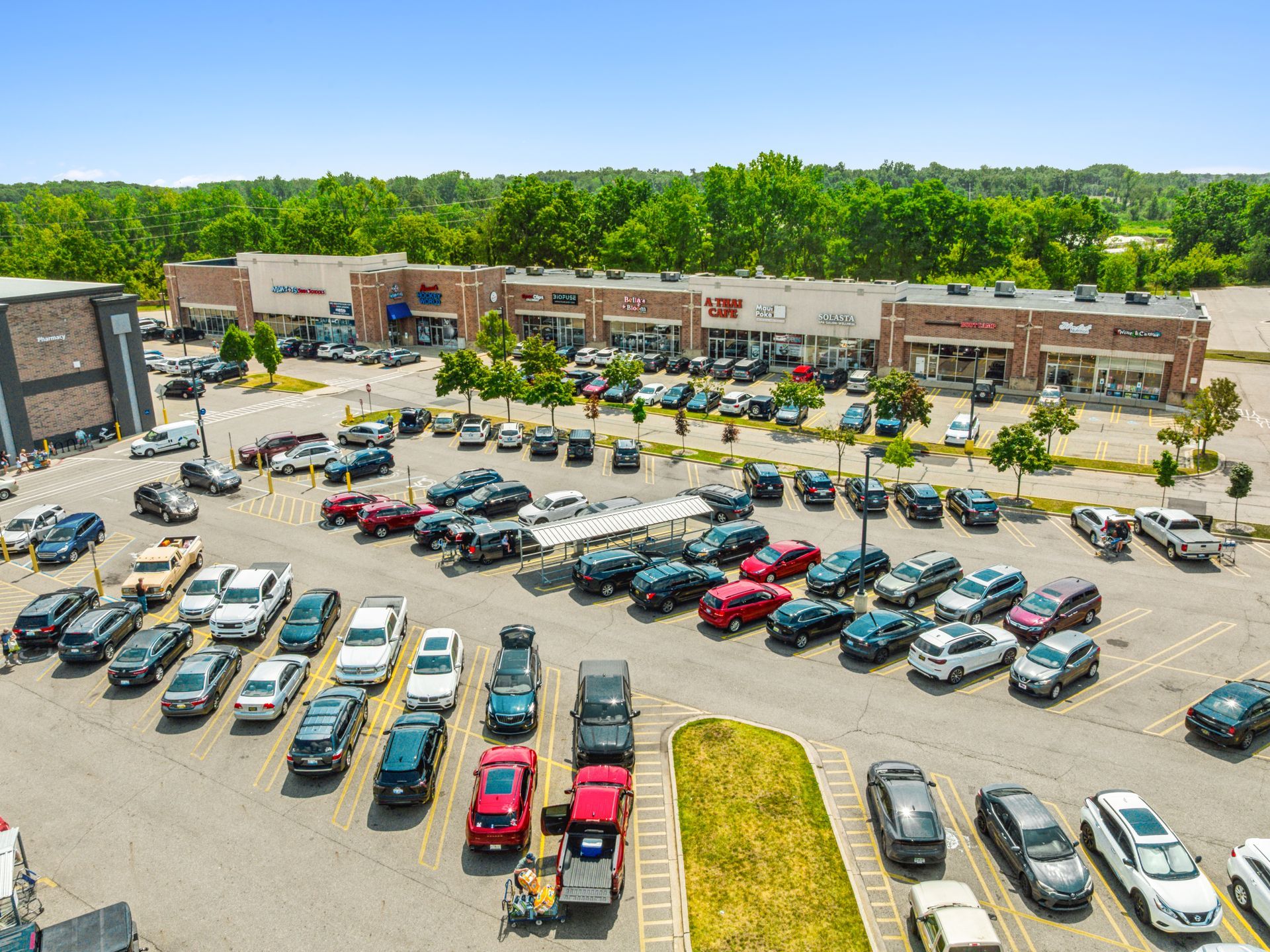 Riverhills Holdings Inc. - Sam's Club Center