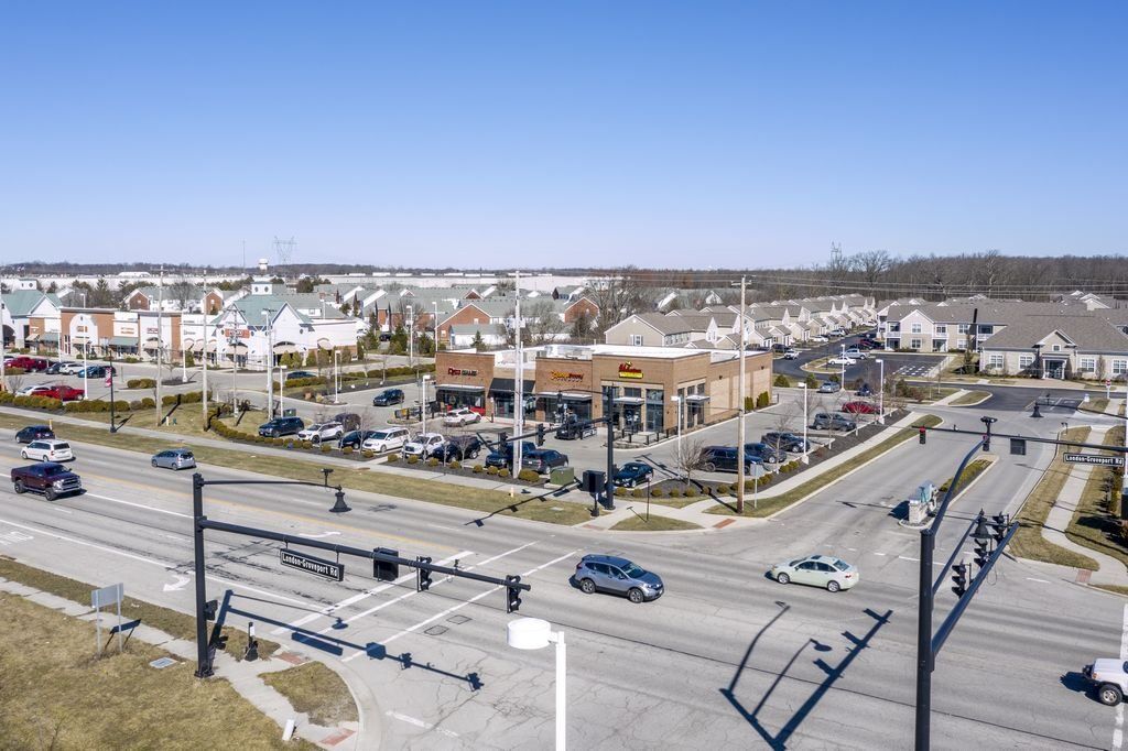 London Place Plaza, Grove City, Ohio - Riverhills Holdings, Inc.