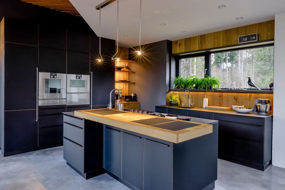 privātmājas virtuve virtuves mēbeles pēc pasūtījuma