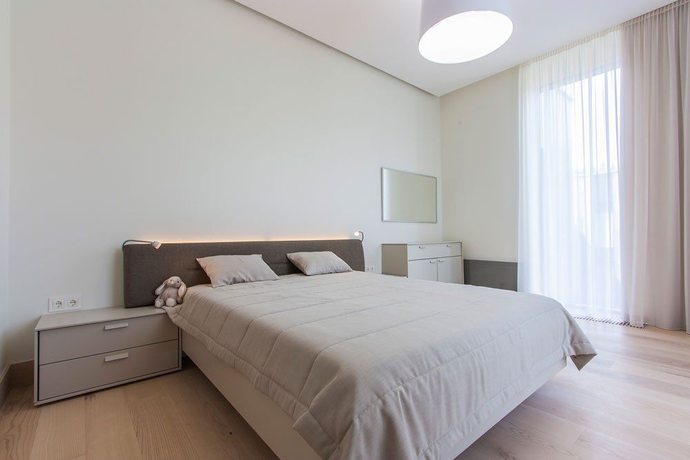 rezidence pērle dizaina guļamistaba ar divguļamo gultu