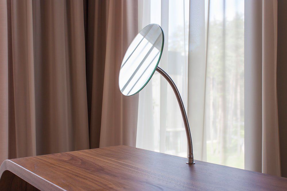 rezidence pērle dizaina guļamistaba ar lampu