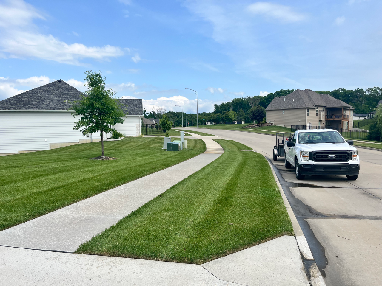 For Short Grass & Crisp Edges, Trust Davy's Lawn Maintenance With Your Mowing in Columbia, MO.