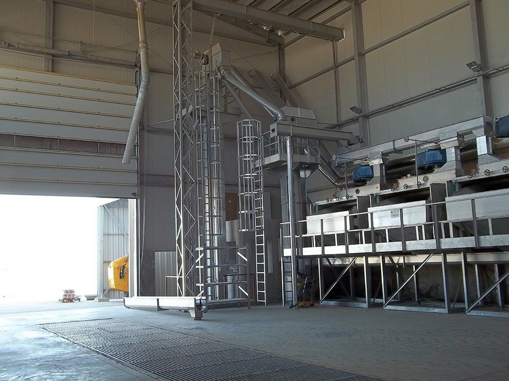 portello di ingresso in impianto agroalimentare