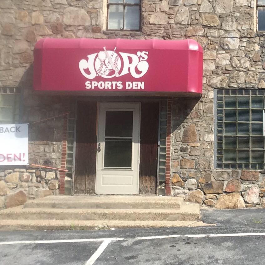 JR's Sports Den, Johnstown PA, featured business of the Lorain/Stonycreek hiking trails