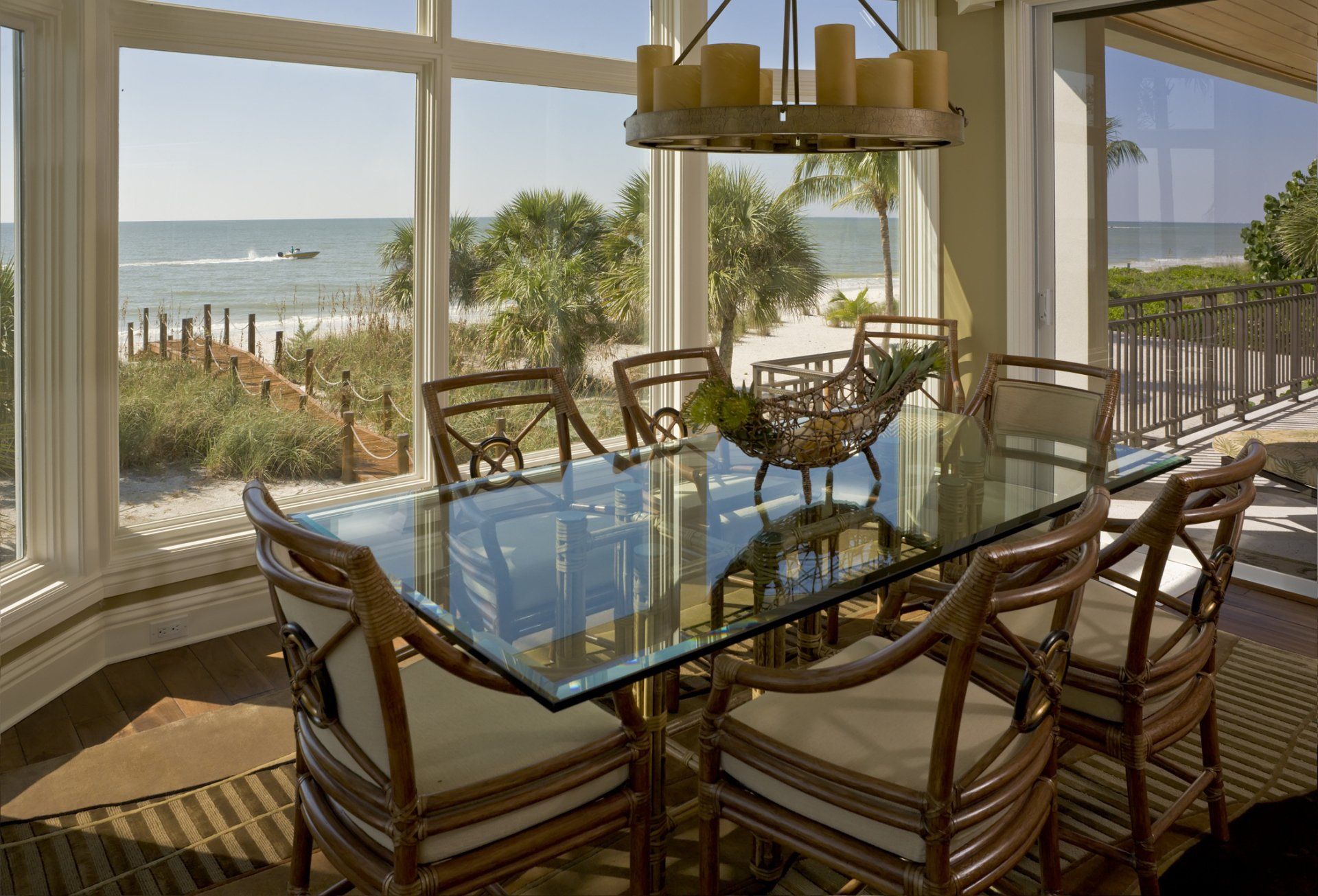 Beach House Dining Room With Beautiful View of Shore — New Port Richey, FL — Window Masters of Florida
