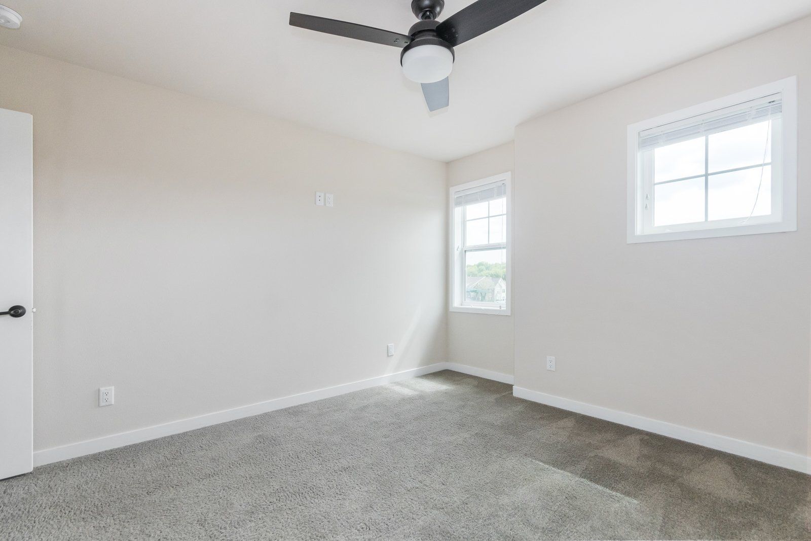 Aspire Homes front bedroom 3