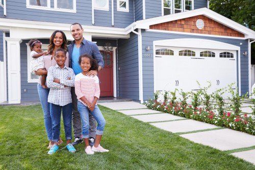 Happy Family — Real Estate Attorneys Commercial & Industrial in East Longmeadow, MA