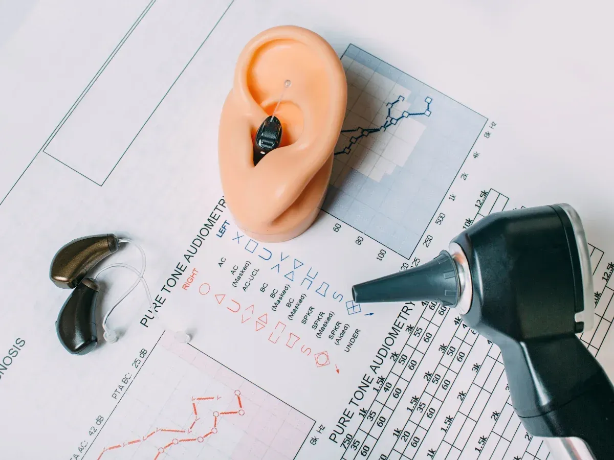 Explore Oticon and Phonak hearing aid models designed for users with mild-to-severe hearing loss, featuring AI-driven speech enhancement and universal Bluetooth connectivity.