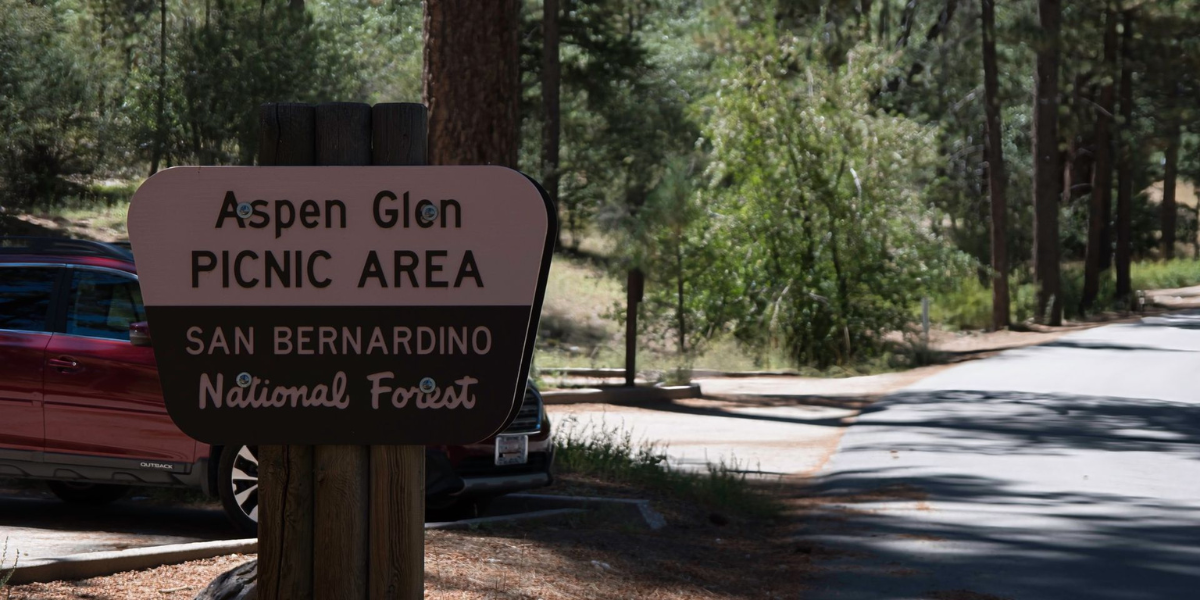 A sign for Aspen Glen Picnic Area in San Bernardino National Forest