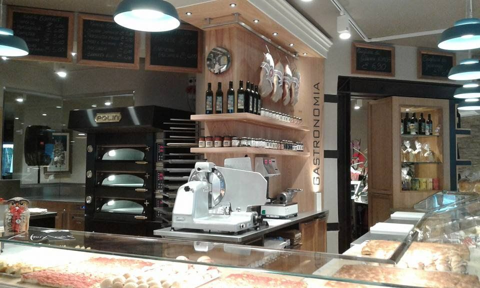 Macchina per tagliare i salumi