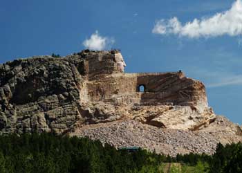 South Dakota Crazy Horse Memorial, lodging and rentals Custer South Dakota