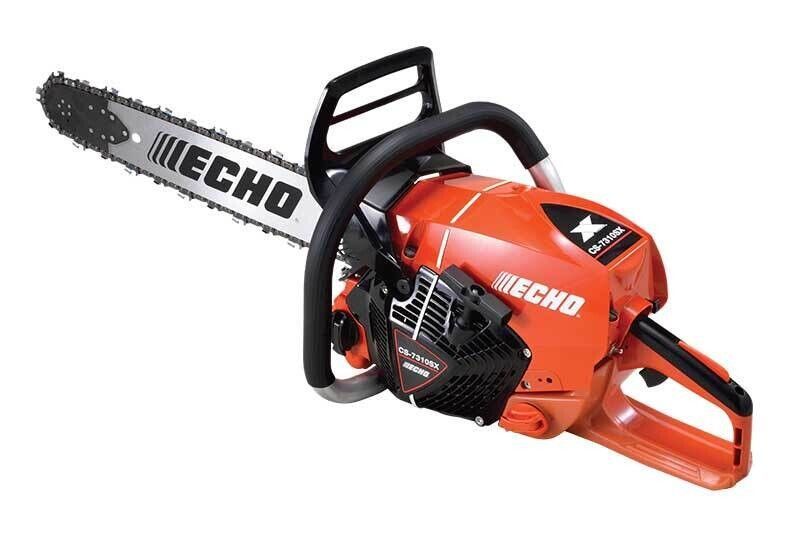 Una motosega Echo è raffigurata su uno sfondo bianco.