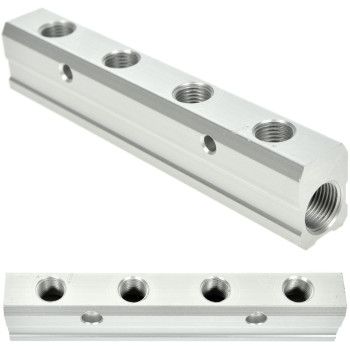 Un tubo di metallo con quattro fori su uno sfondo bianco.