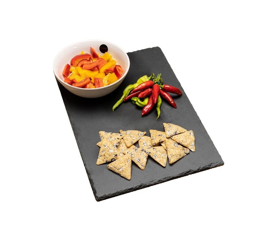 snack di mais e legumi, peperoni e peperoncini