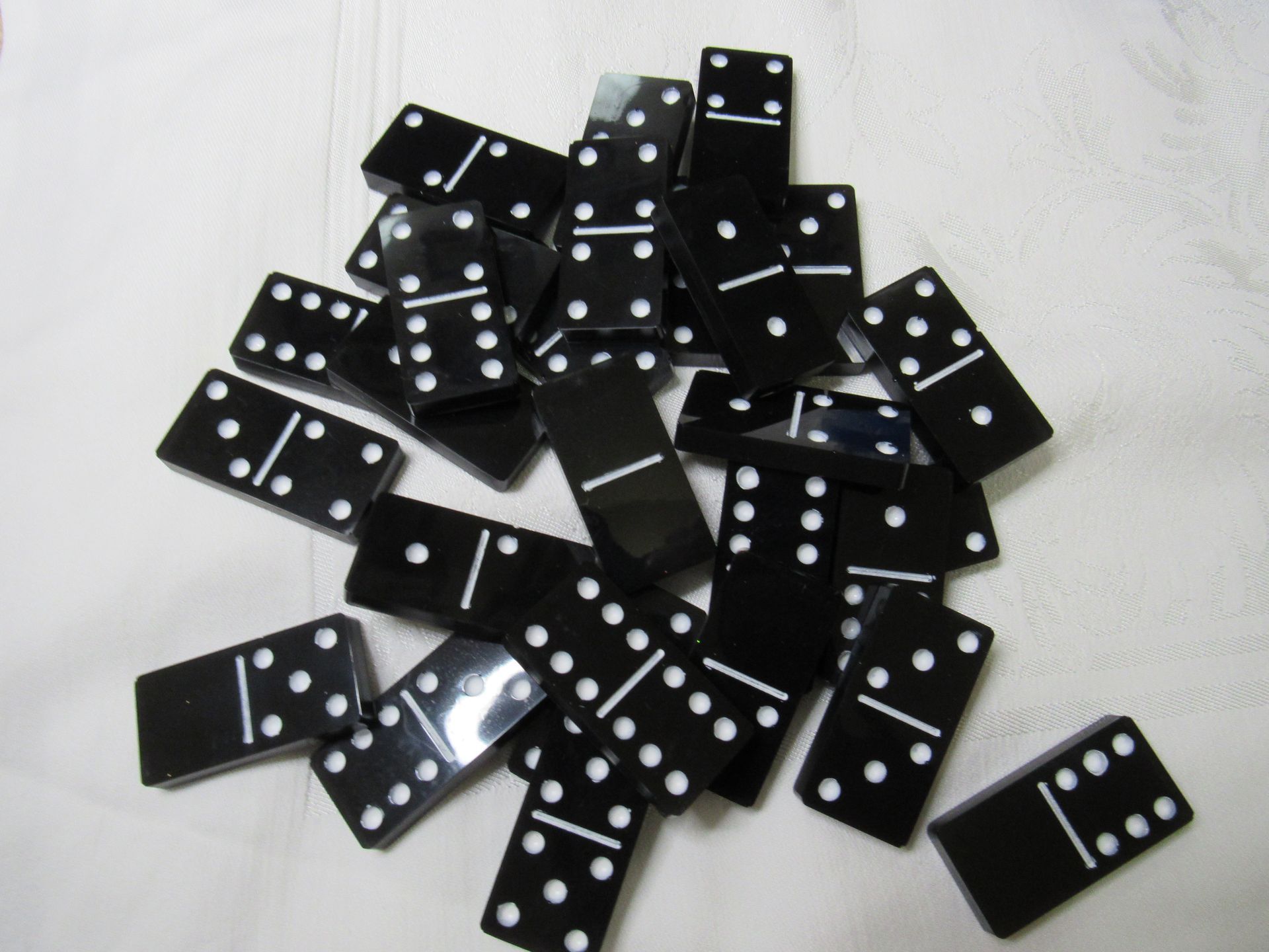 Classic Black Dominoes