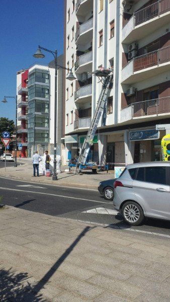 Trasloco effettuato con una scala aerea