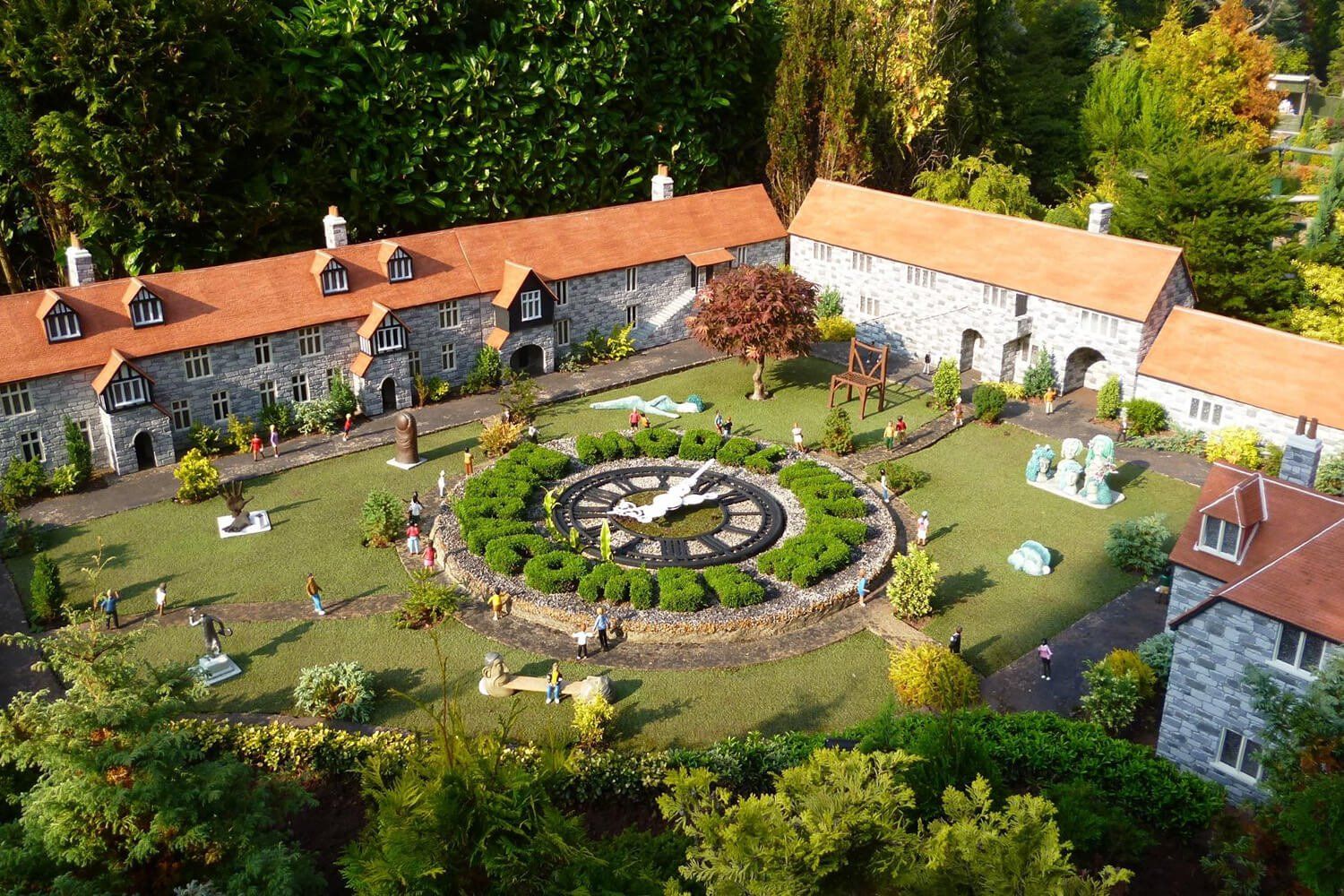 Babbacombe Model Village