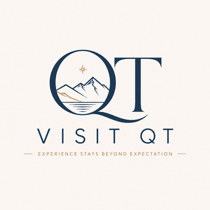 Visit Queenstown Logo