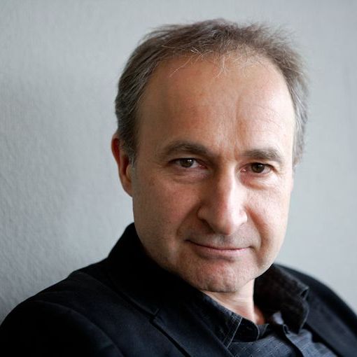 In opdracht van Lannoo Campus verzorg ik de publiciteit rondom het boek Kopzorgen. Neurodiversiteit begrijpen in 33 vragen, geschreven door prof. dr. Jim van Os samen met dr. Simona  Karbounaris.